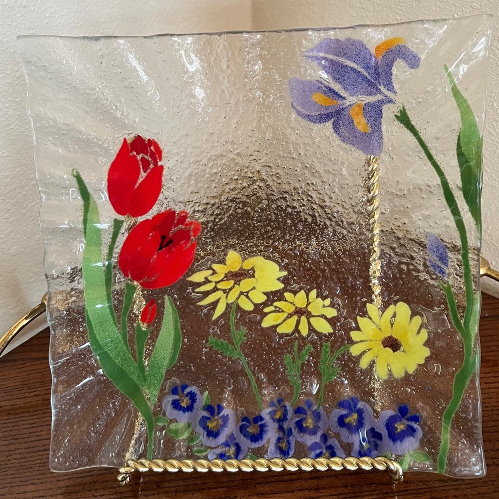 Handmade Fused Art Glass 8 1/2" Plate Of Colorful Garden